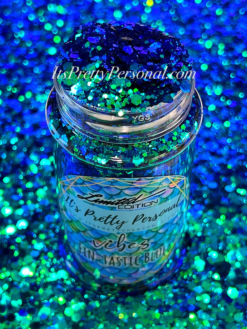 🚨GLITTER ONLY BUNDLE- Mermaid Color Shift- Limited Edition- 4 shakers total- Launching 4/18/2025